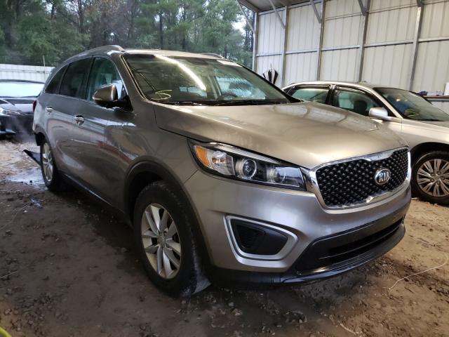 KIA SORENTO LX 2017 5xypg4a30hg283404