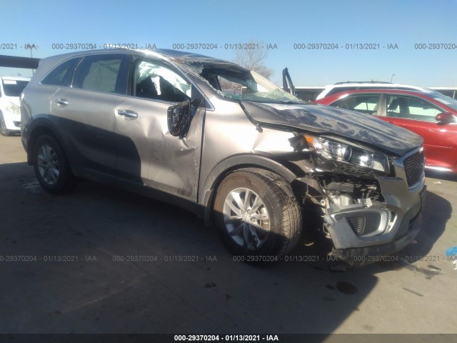 KIA SORENTO 2017 5xypg4a30hg287484