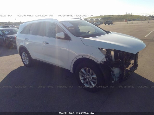 KIA SORENTO 2018 5xypg4a30jg341128