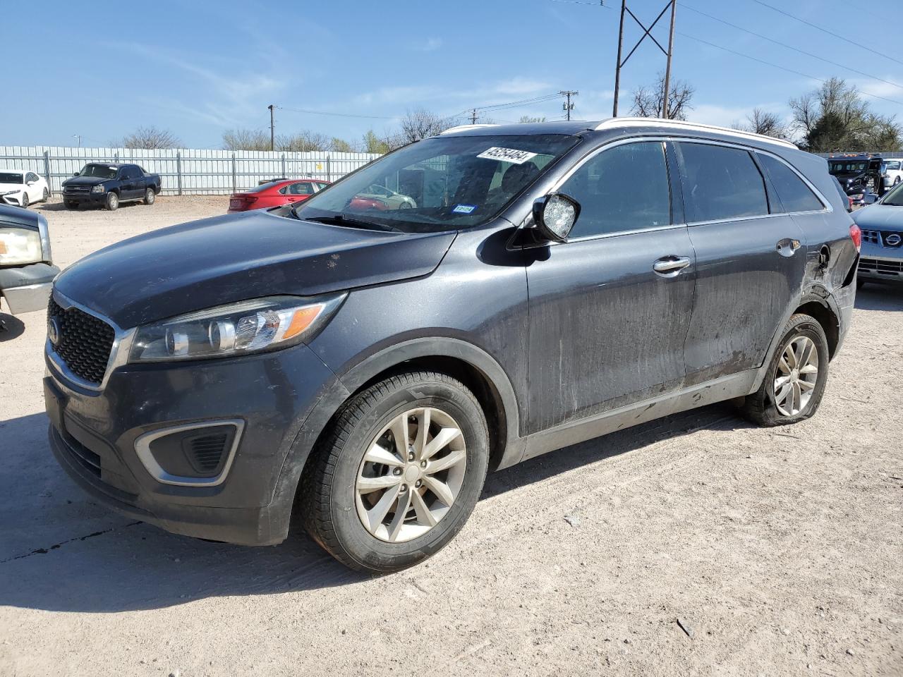 KIA SORENTO 2018 5xypg4a30jg364795