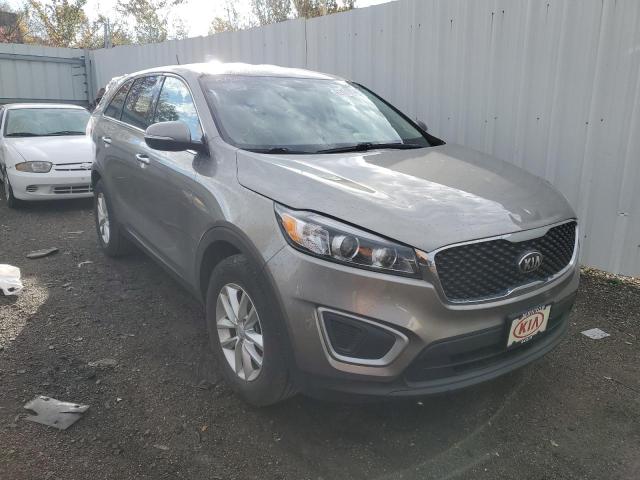 KIA SORENTO LX 2018 5xypg4a30jg422842