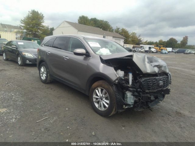 KIA SORENTO 2019 5xypg4a30kg473162