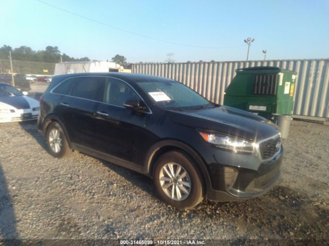 KIA SORENTO 2018 5xypg4a30kg516916