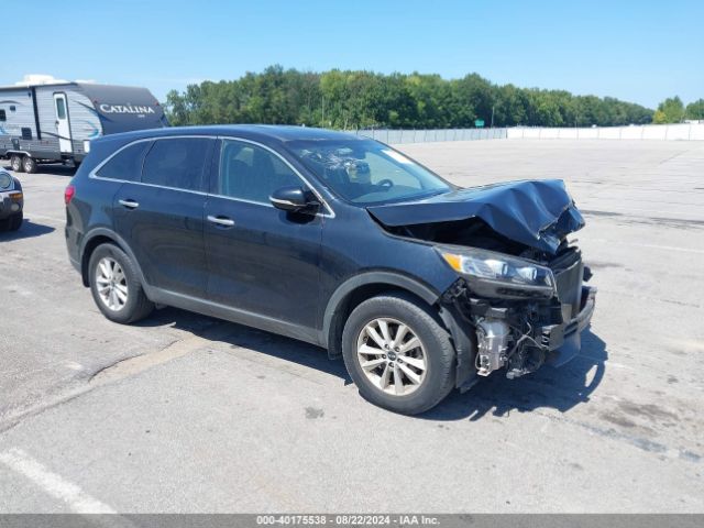 KIA SORENTO 2019 5xypg4a30kg581703