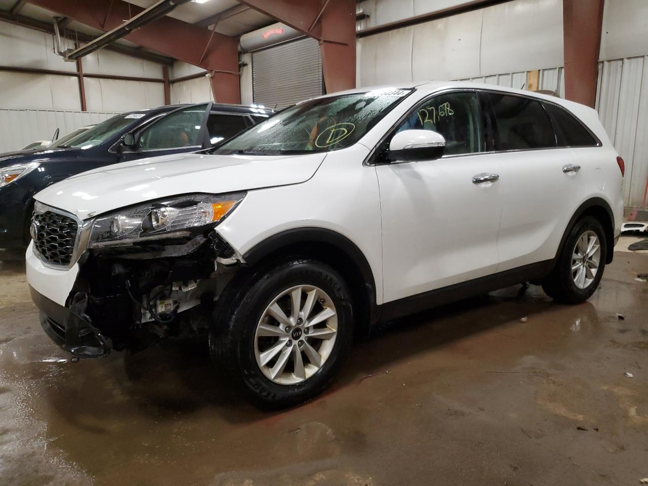 KIA SORENTO 2019 5xypg4a30kg611217