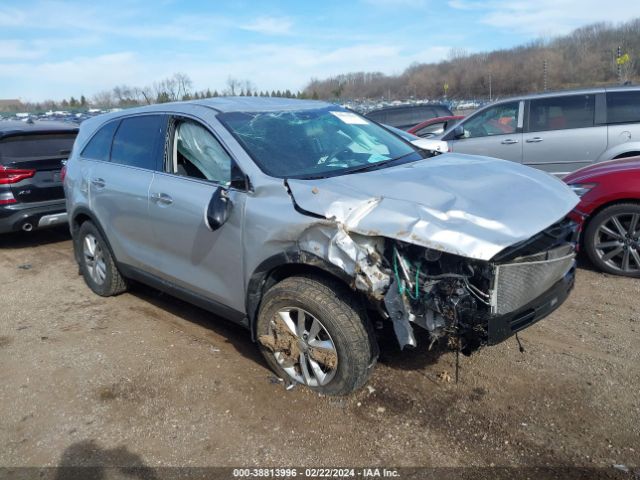 KIA SORENTO 2016 5xypg4a31gg031451