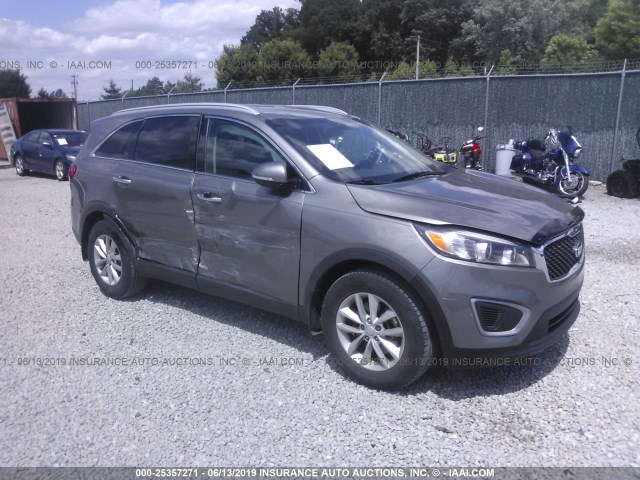 KIA SORENTO 2017 5xypg4a31hg268166