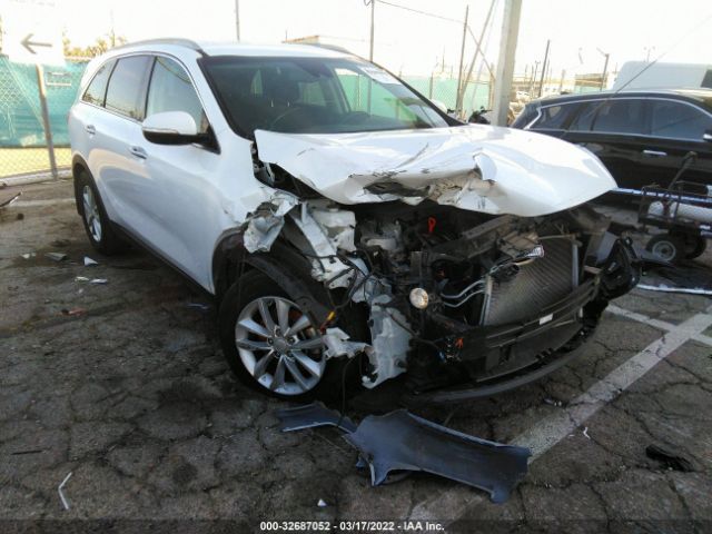 KIA SORENTO 2017 5xypg4a31hg279121