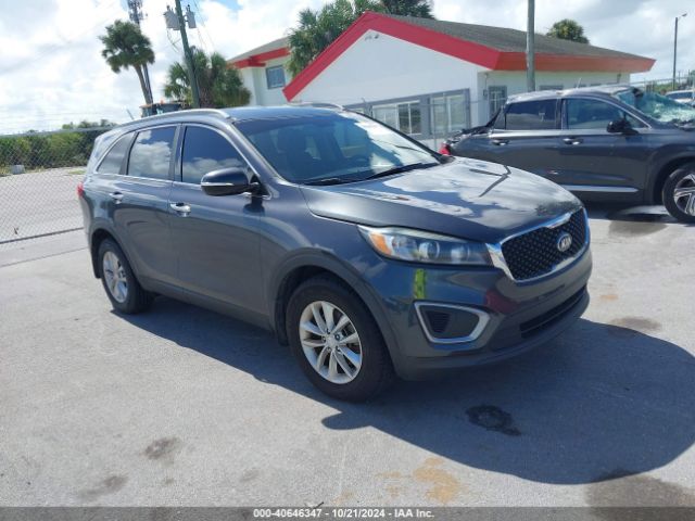 KIA SORENTO 2017 5xypg4a31hg322999