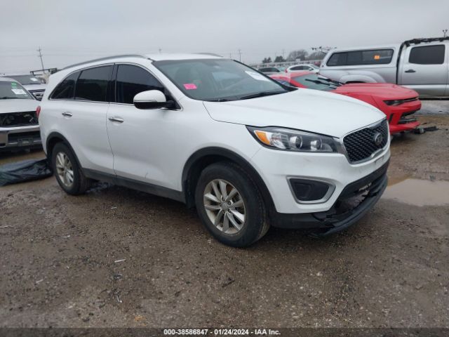 KIA SORENTO 2018 5xypg4a31jg385249