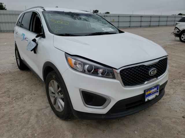 KIA SORENTO LX 2018 5xypg4a31jg401014