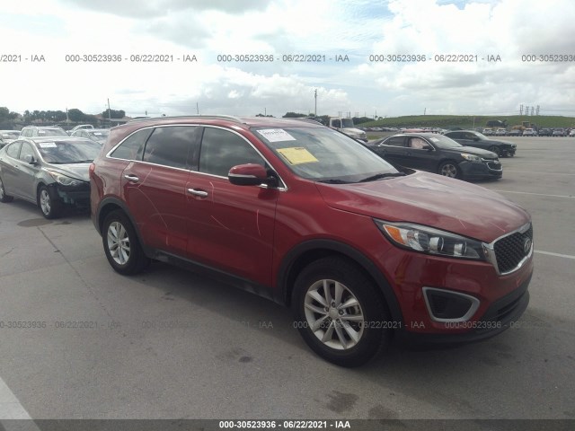 KIA SORENTO 2018 5xypg4a31jg402065