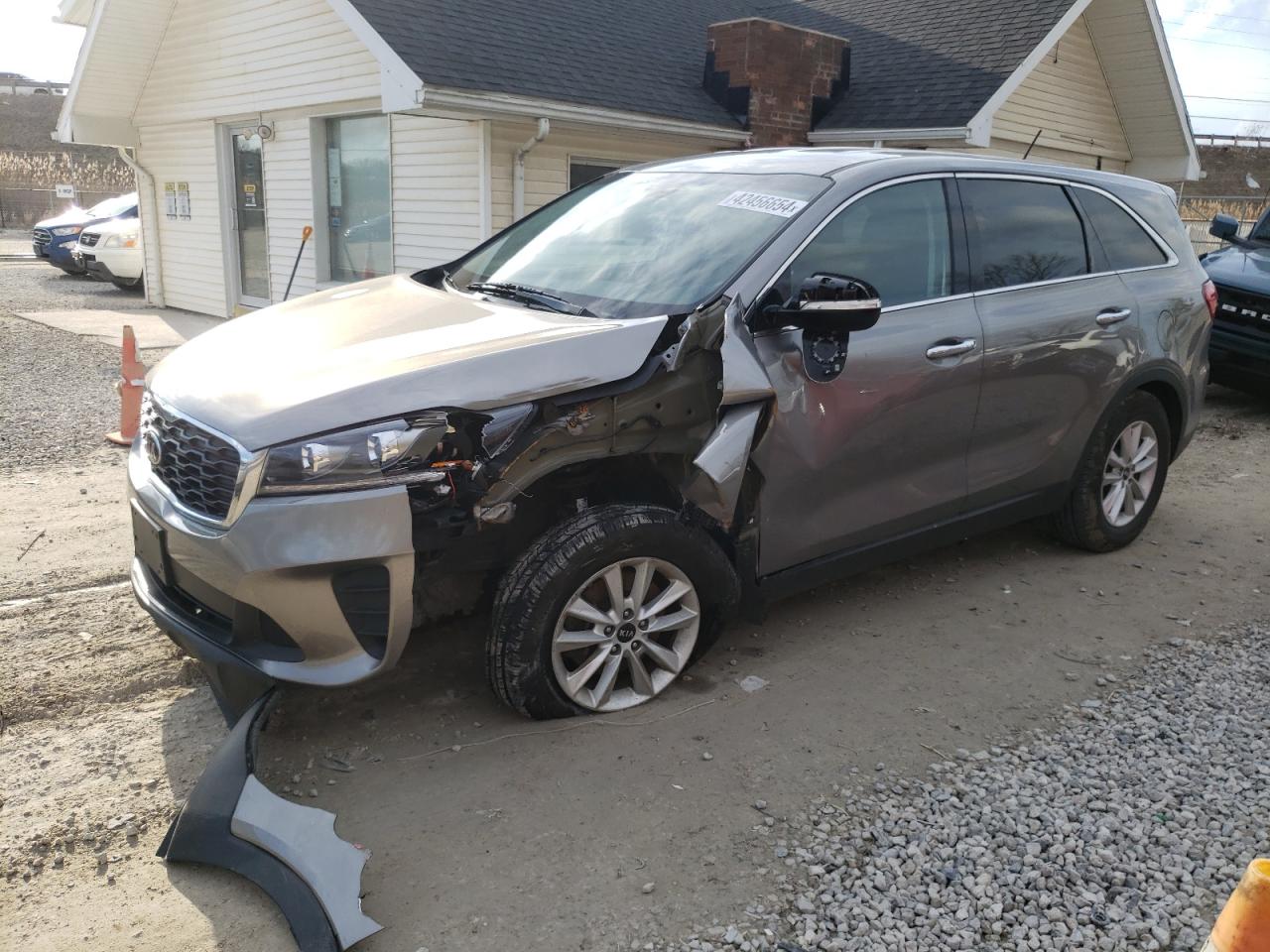 KIA SORENTO 2019 5xypg4a31kg507674