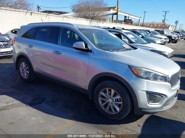 KIA SORENTO 2016 5xypg4a32gg117948