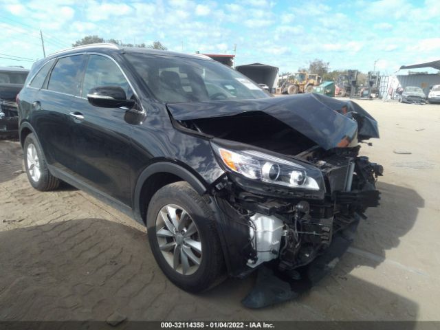 KIA SORENTO 2016 5xypg4a32gg145023