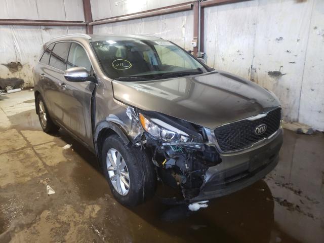 KIA SORENTO LX 2017 5xypg4a32hg218361