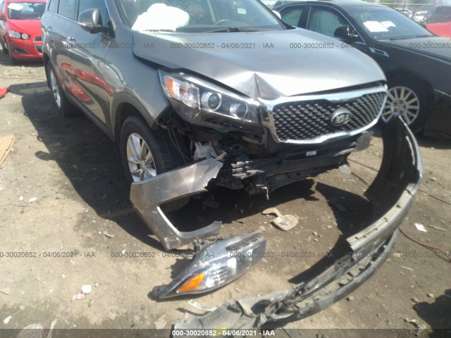 KIA SORENTO 2017 5xypg4a32hg226069