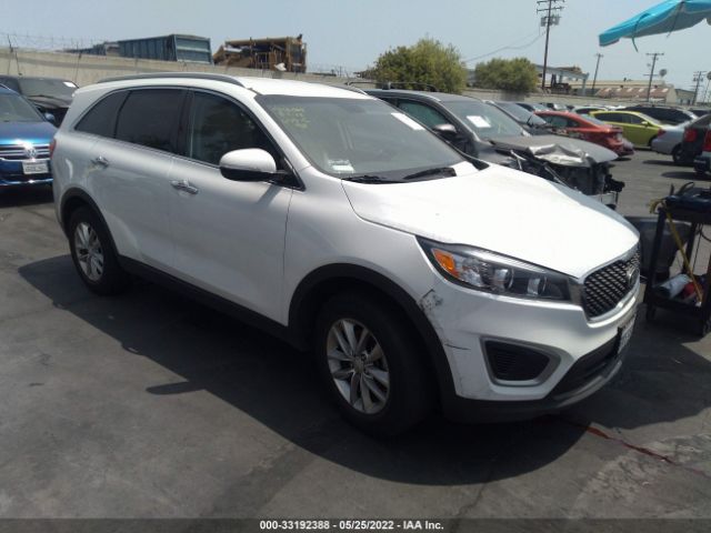 KIA SORENTO 2017 5xypg4a32hg254518