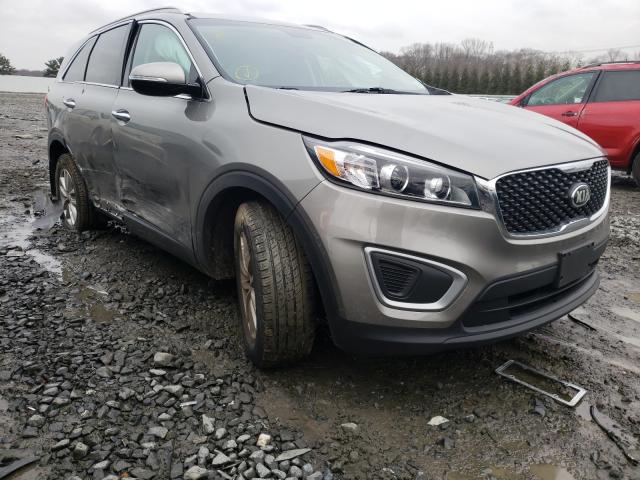 KIA SORENTO LX 2017 5xypg4a32hg301126