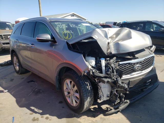 KIA SORENTO LX 2018 5xypg4a32jg340532