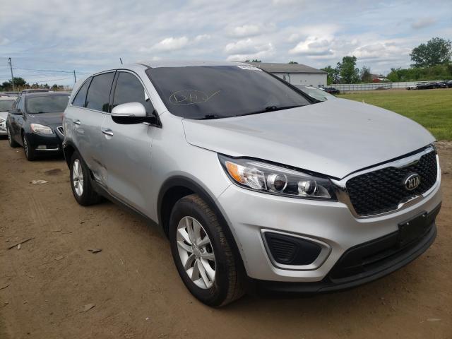 KIA SORENTO LX 2018 5xypg4a32jg351319