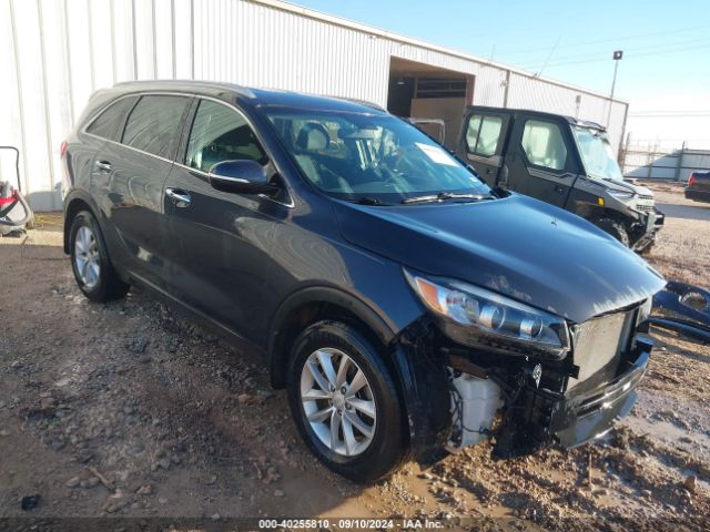 KIA SORENTO 2018 5xypg4a32jg386667