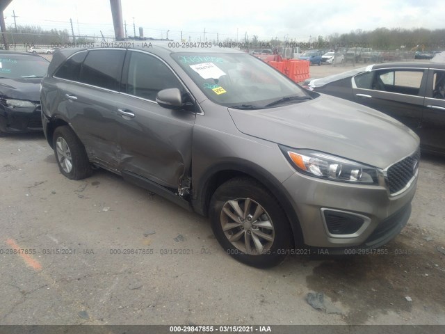 KIA SORENTO 2018 5xypg4a32jg413317