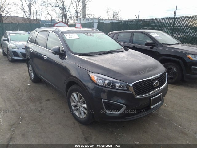 KIA SORENTO 2018 5xypg4a32jg417240