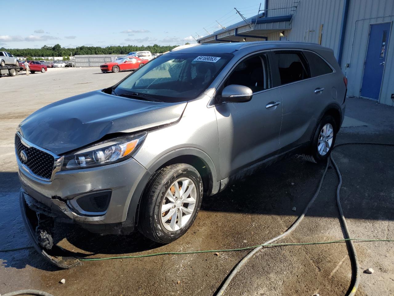 KIA SORENTO 2018 5xypg4a32jg423328