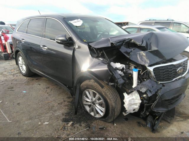 KIA SORENTO 2019 5xypg4a32kg556124