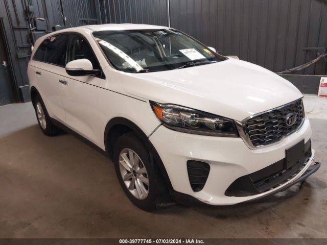 KIA SORENTO 2019 5xypg4a32kg568581