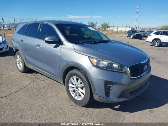 KIA SORENTO 2019 5xypg4a32kg603328