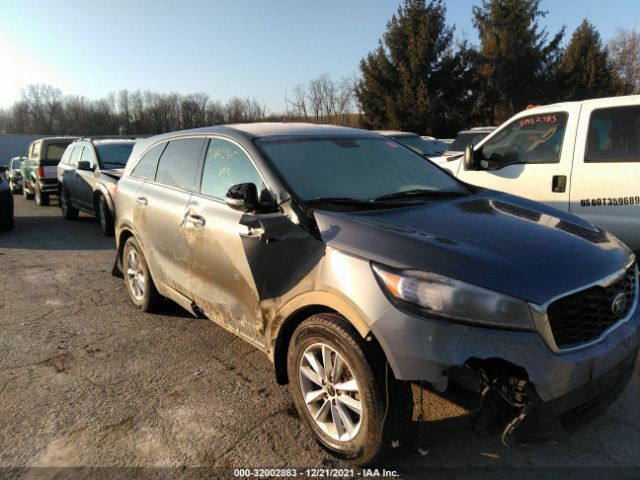 KIA SORENTO 2019 5xypg4a32kg603717