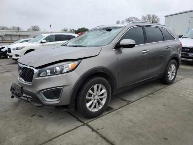 KIA SORENTO LX 2016 5xypg4a33gg002520