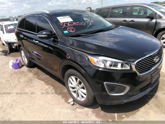 KIA SORENTO 2017 5xypg4a33hg258836