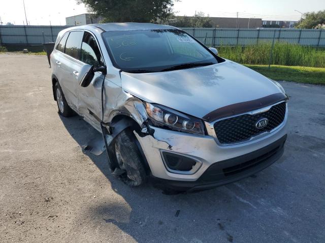 KIA SORENTO 2018 5xypg4a33jg361535