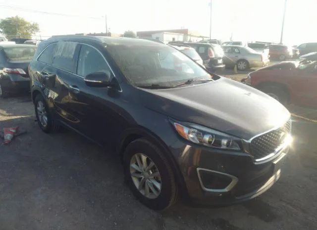 KIA SORENTO 2018 5xypg4a33jg368615