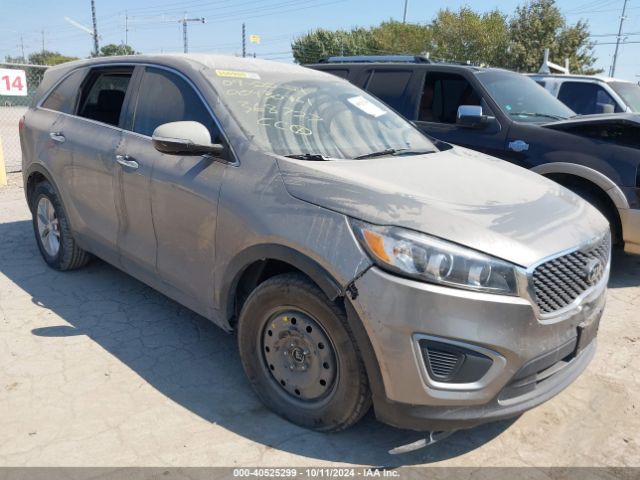 KIA SORENTO 2018 5xypg4a33jg368727