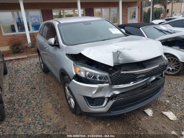 KIA SORENTO 2018 5xypg4a33jg386631