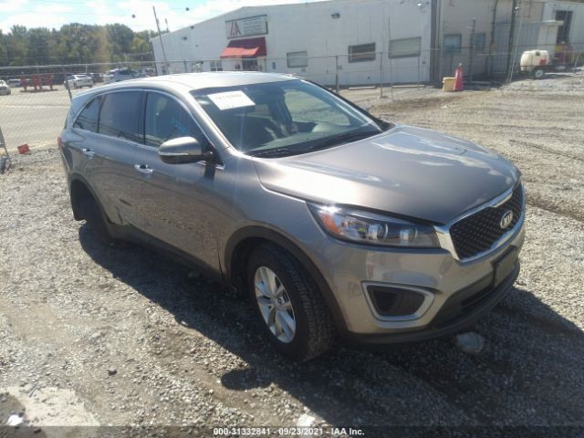 KIA SORENTO 2018 5xypg4a33jg427212