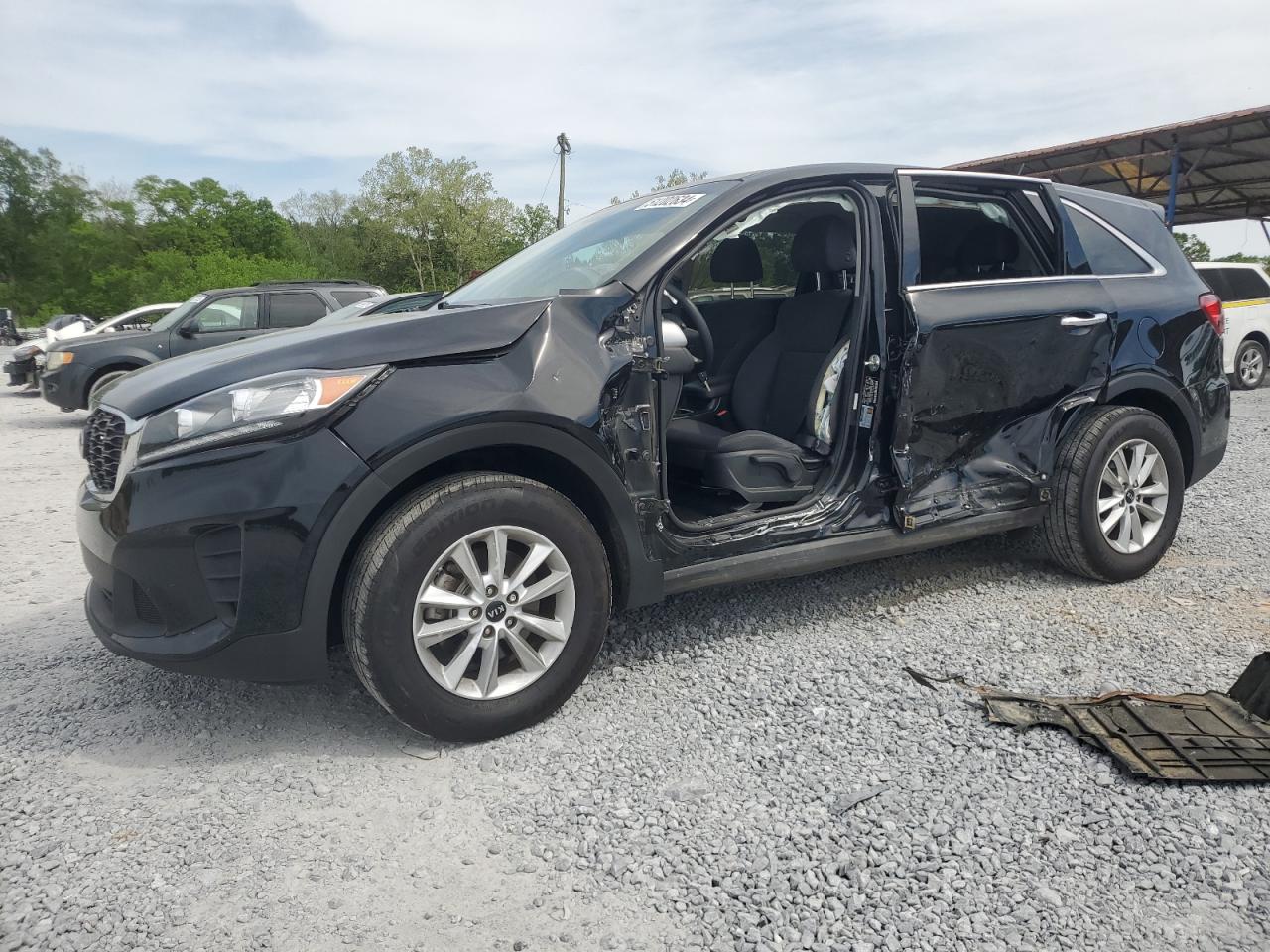 KIA SORENTO 2019 5xypg4a33kg582425