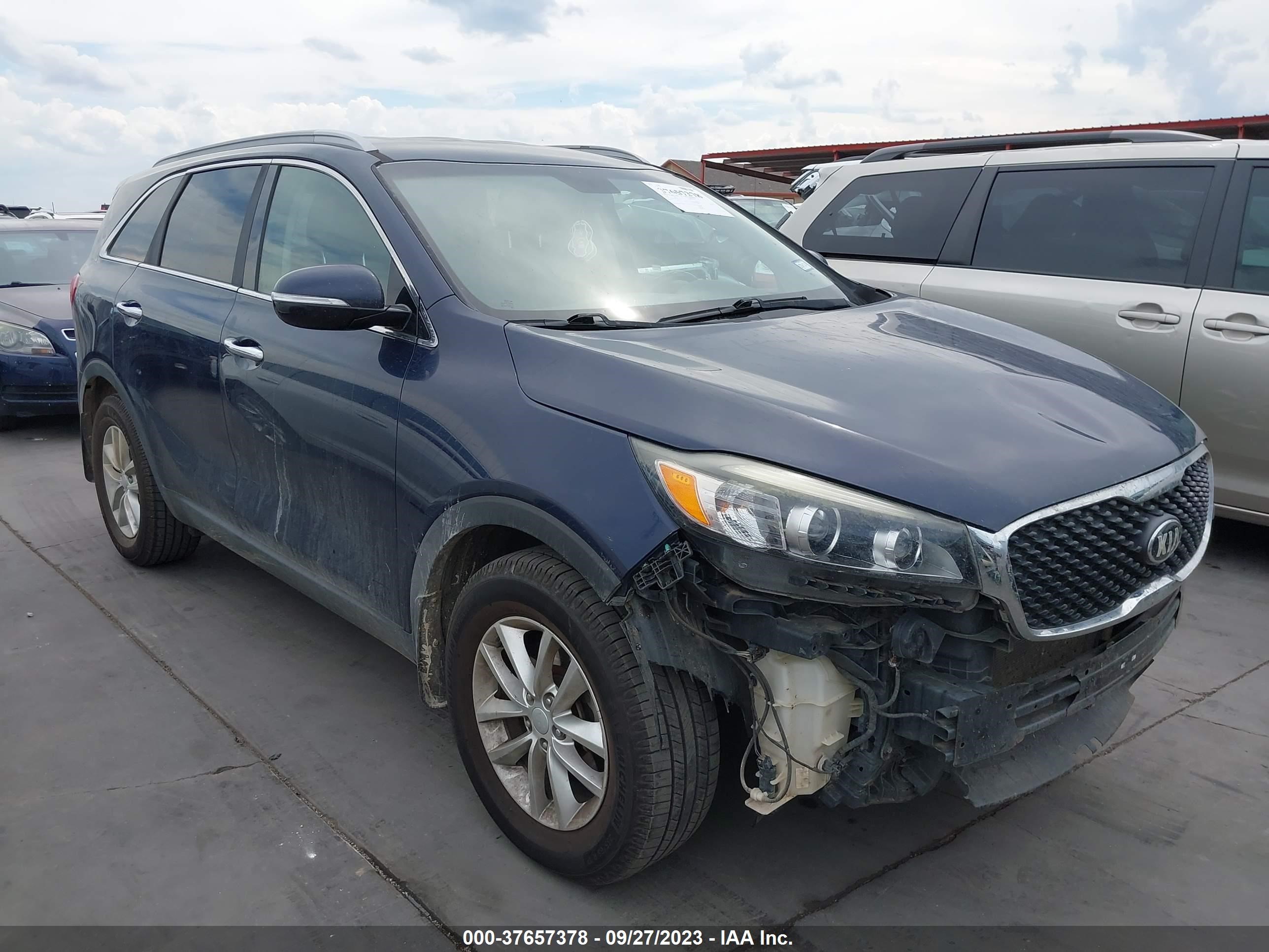 KIA SORENTO 2016 5xypg4a34gg121158