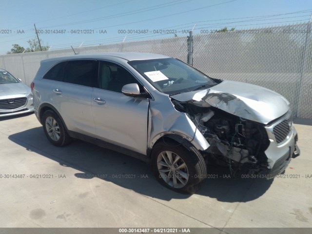 KIA SORENTO 2017 5xypg4a34hg200282