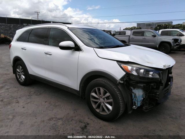 KIA SORENTO 2017 5xypg4a34hg231998