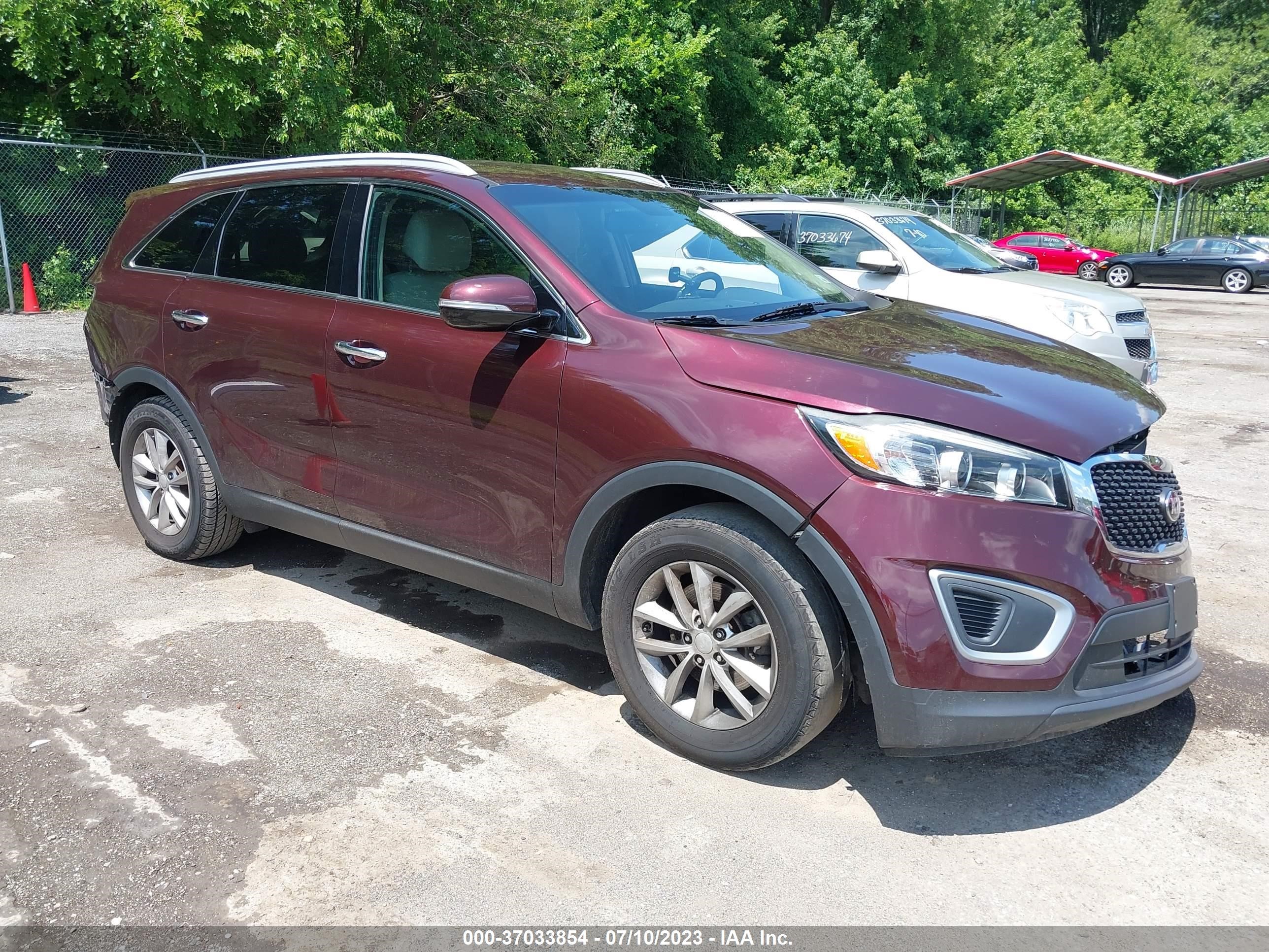 KIA SORENTO 2017 5xypg4a34hg243021