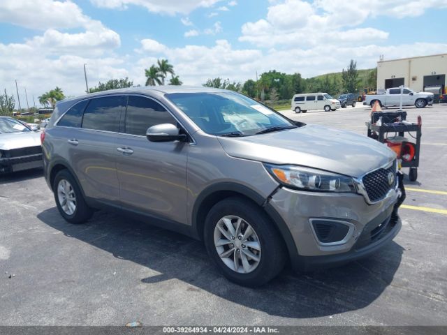 KIA SORENTO 2017 5xypg4a34hg244802