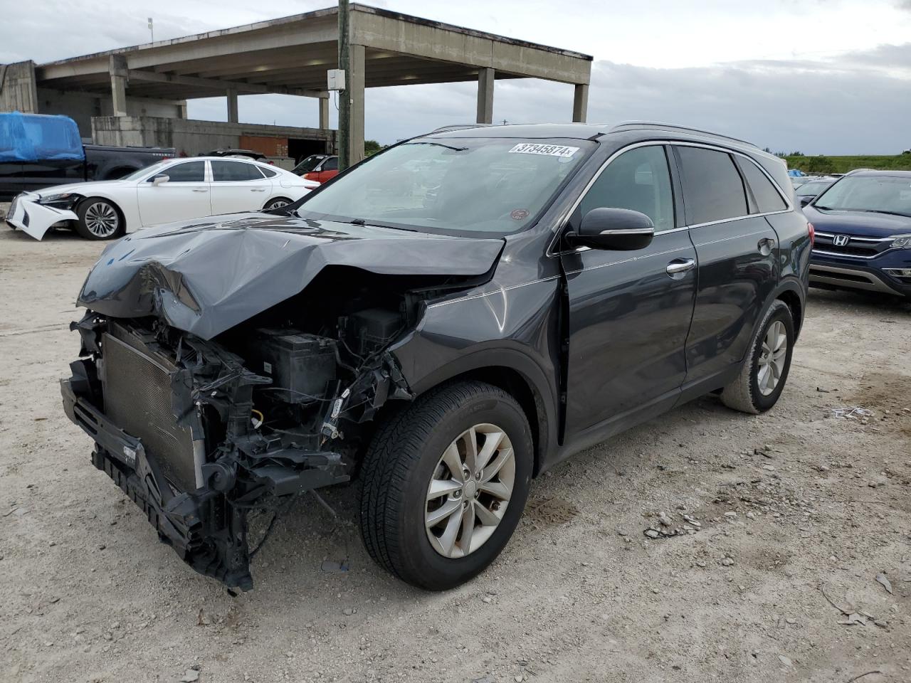 KIA SORENTO 2017 5xypg4a34hg274950