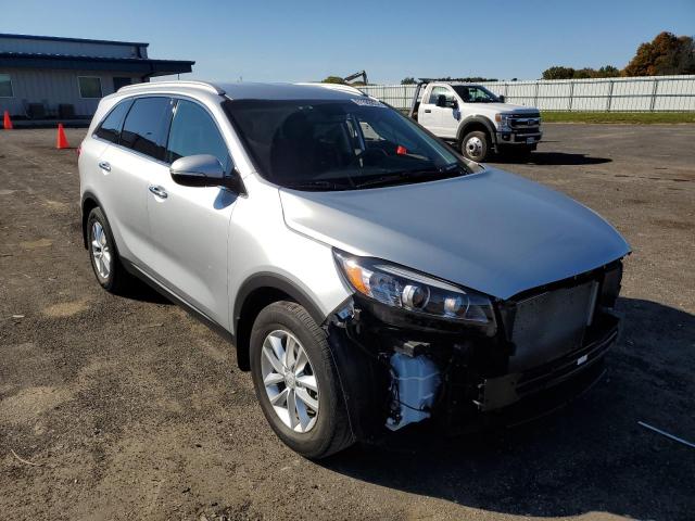 KIA SORENTO LX 2018 5xypg4a34jg357185