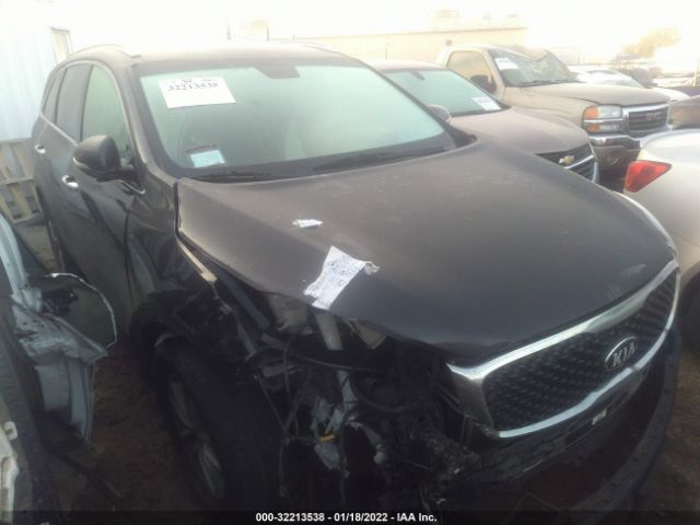 KIA SORENTO 2018 5xypg4a34jg372236