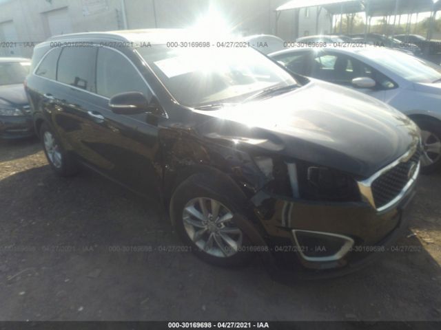 KIA SORENTO 2018 5xypg4a34jg373449